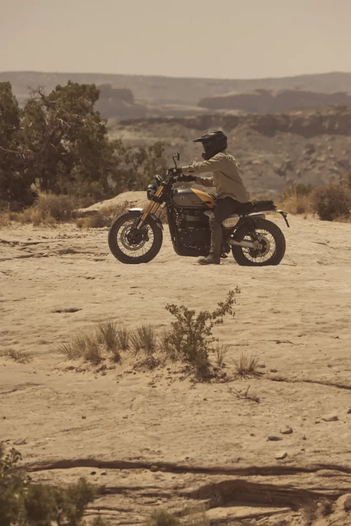 triumph scrambler 900 6