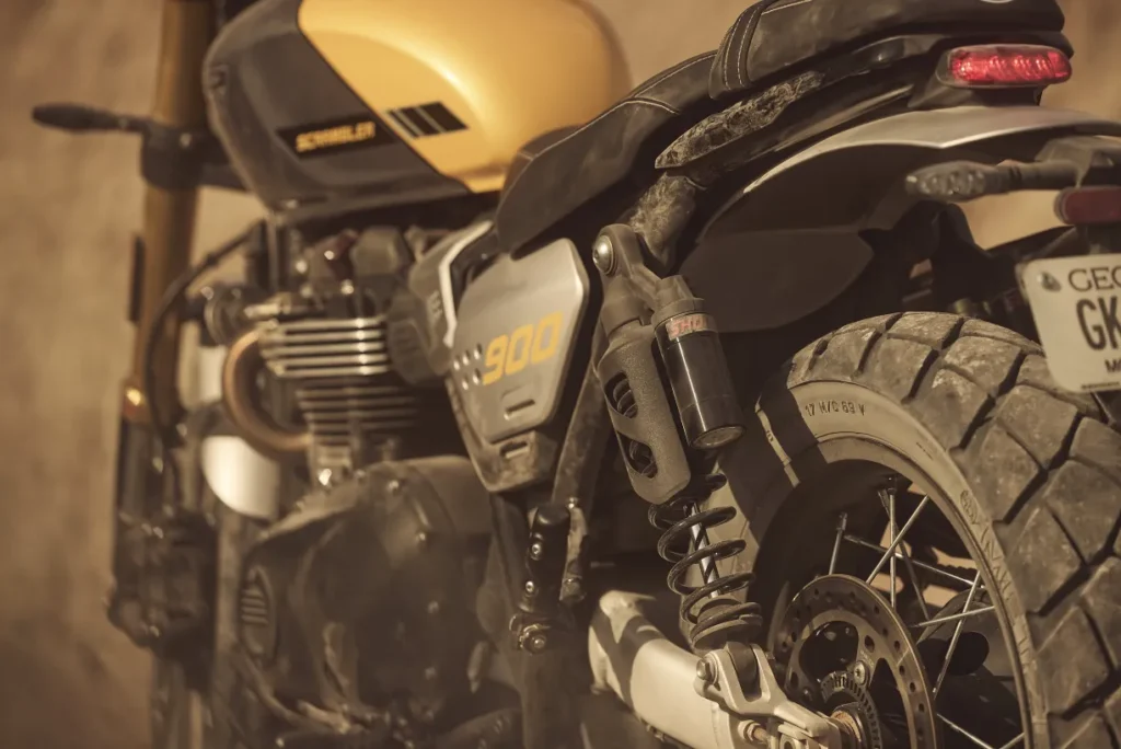 triumph scrambler 900 8