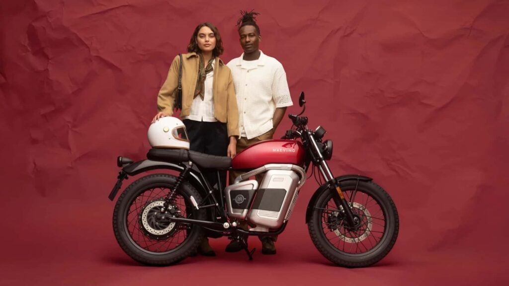 un look de café racer, deux batteries amovibles et un prix imbattable la maeving rm2 débarque avec ambition 1