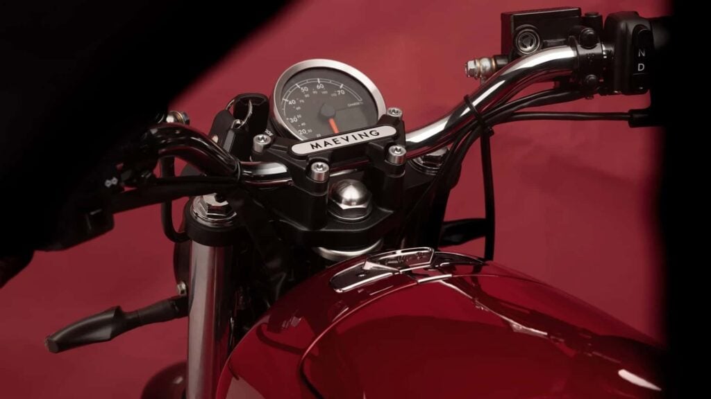un look de café racer, deux batteries amovibles et un prix imbattable la maeving rm2 débarque avec ambition 3