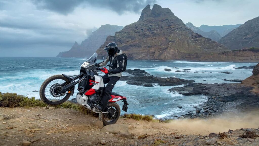 yamaha dévoile une ténéré 700 world raid repensée, mais les motards français devront encore patienter 8