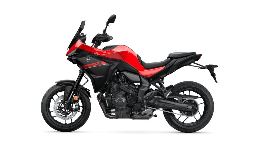 yamaha veut imposer la boîte auto sur la tracer 7 et les puristes hurlent déjà à la trahison 11