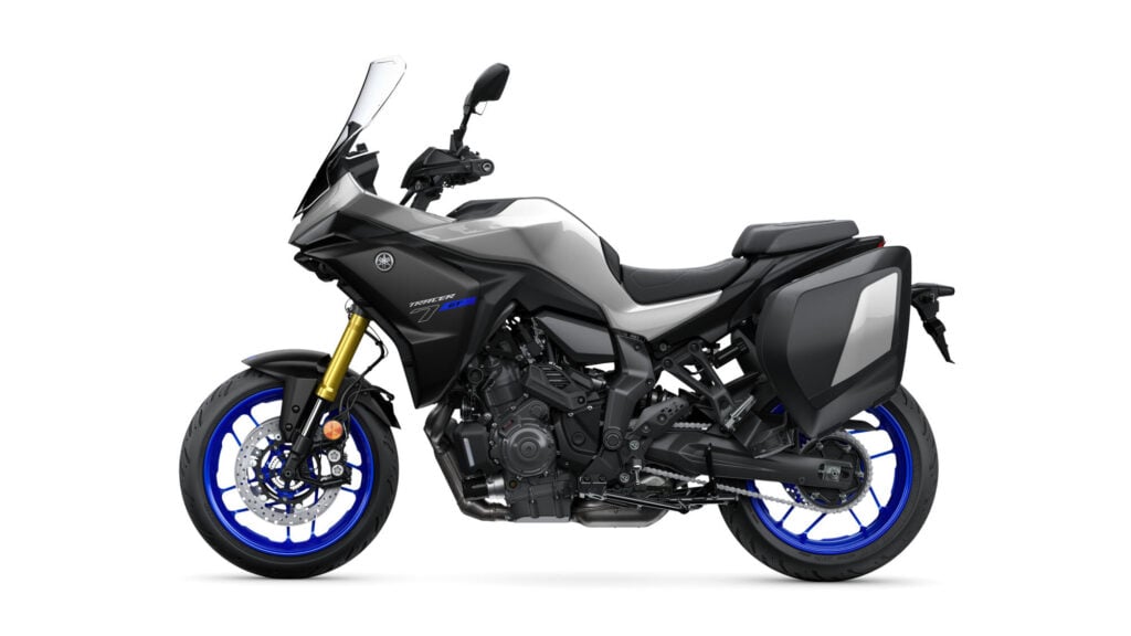 yamaha veut imposer la boîte auto sur la tracer 7 et les puristes hurlent déjà à la trahison 2