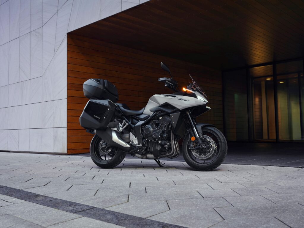 26ym honda cb1000gt