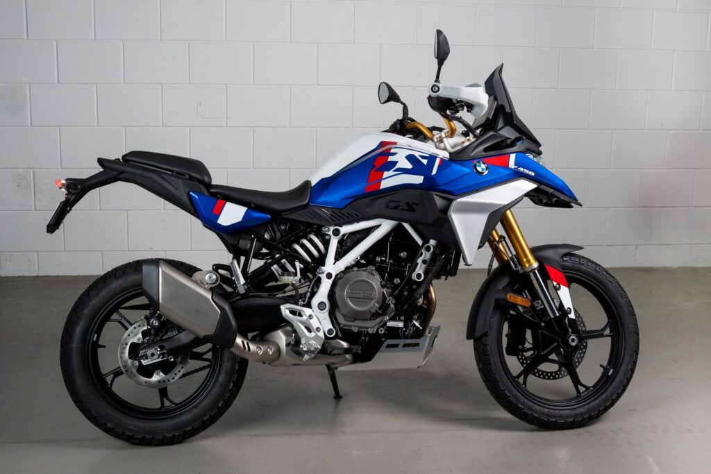 bmw relance la guerre des trails a2 ce nouveau 450 gs va tout écraser en france avec ses 178 kg et son embrayage automatique 9