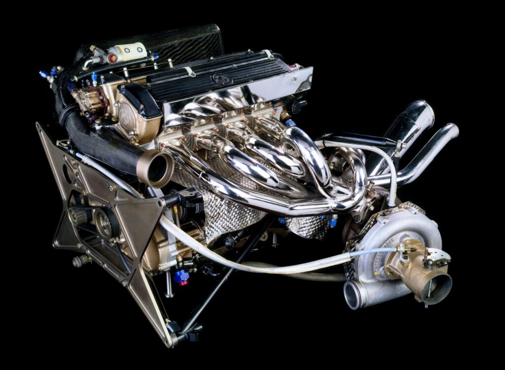 ce moteur a sauvé bmw comment un bloc né en 1961 a relancé la marque, conquis les usa et inspiré toutes les générations 10