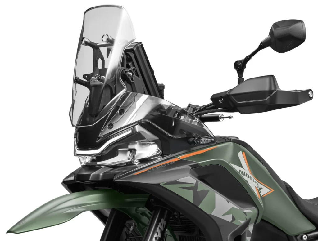 la chine frappe fort en 2026 avec la cfmoto 1000mt x, un trail haut de gamme qui vise la bmw gs et la ténéré 700 21