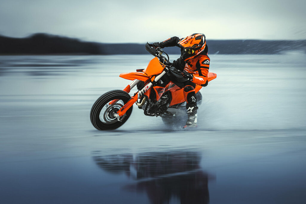 la dernière barrière qui s’opposait au rachat du plus grand constructeur européen de motos par des investisseurs indiens est tombée 1