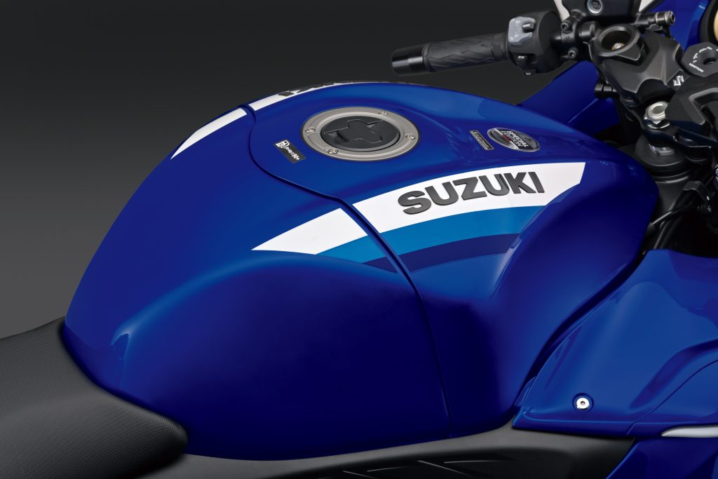 la moto qui a défié le temps revient plus désirable que jamais suzuki dévoile une hayabusa 2026 à couper le souffle 14
