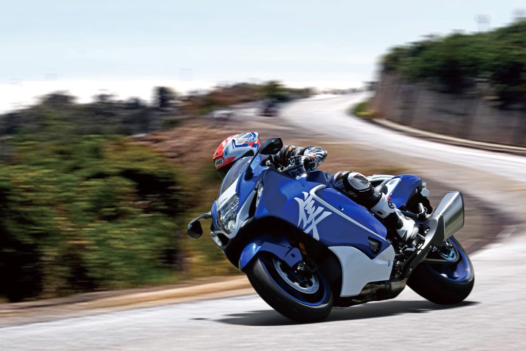 la moto qui a défié le temps revient plus désirable que jamais suzuki dévoile une hayabusa 2026 à couper le souffle 2