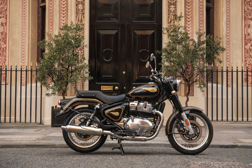 la plus vieille moto du monde revient avec un moteur 650 cc royal enfield relance sa légende avec la version la plus puissante de son histoire 01
