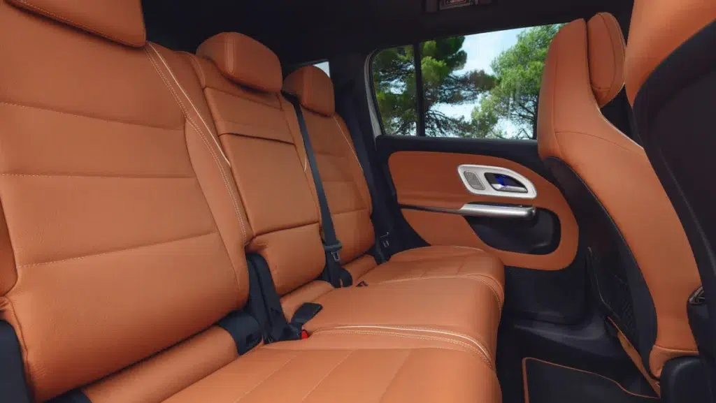 le futur du suv familial est là mercedes glb 2026 en met plein la vue avec ses technologies xxl 22