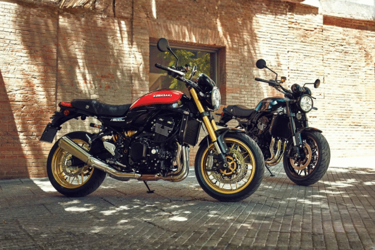 on ne s'y attendait pas la z900rs 2026 signe le grand come back du style néo rétro chez kawasaki