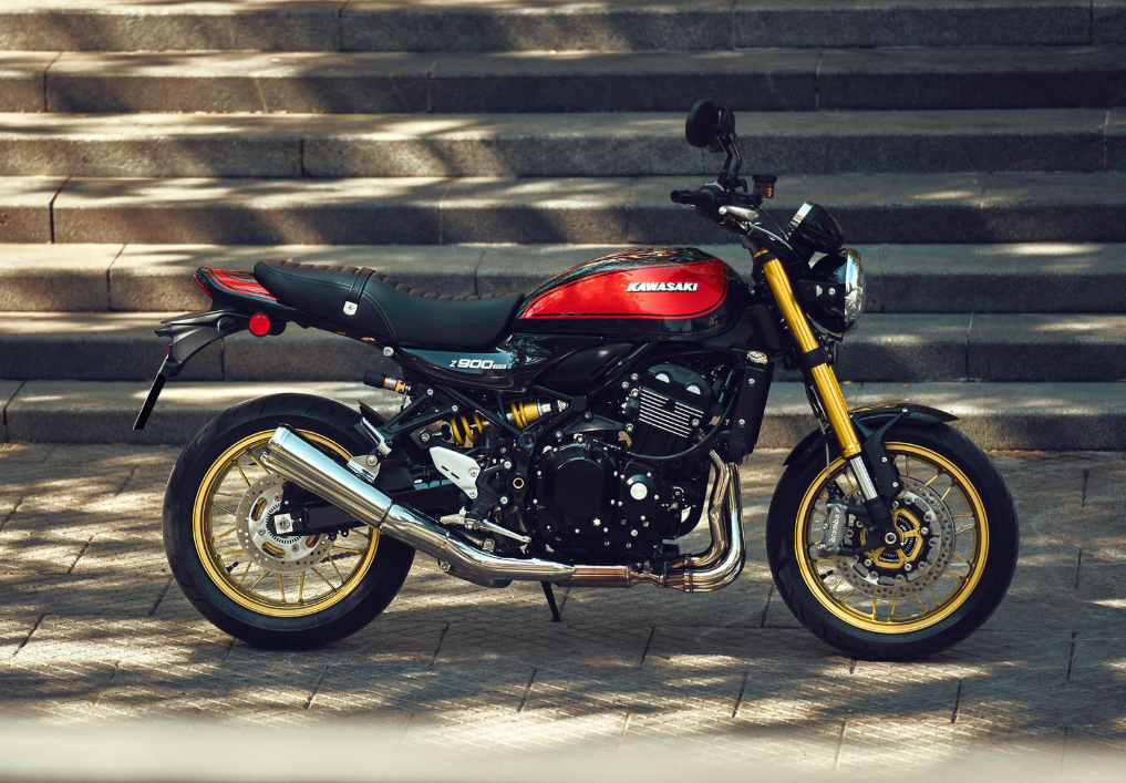 on ne s'y attendait pas la z900rs 2026 signe le grand come back du style néo rétro chez kawasaki 8