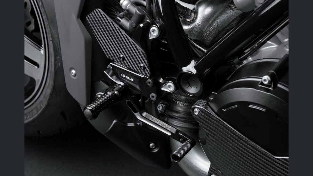 seulement 100 exemplaires ce missile autrichien retravaillé par brabus promet des sensations dignes d’une hypercar 43