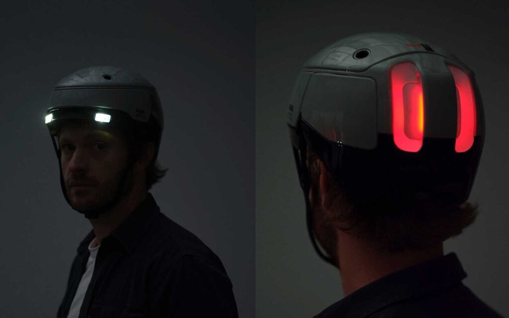 ce casque “intelligent” signé rivian change tout l’alpha wave intègre phare avant, feu stop, audio et navigation pour que les utilisateurs d’e bike n’oublient plus jamais de le porter 7