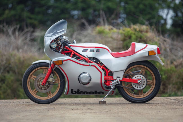 Une légende japono-italienne oubliée refait surface : cette Bimota SB3 à moteur Suzuki, totalement d’origine et à peine rodée, affole les enchères en ligne