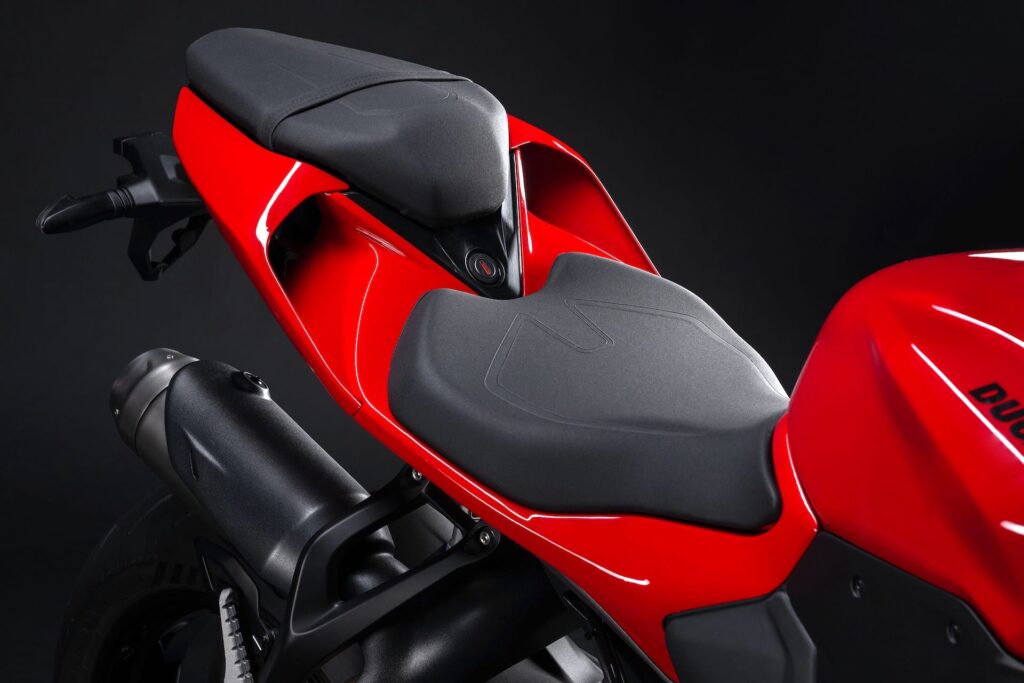 ducati panigale v2 millésime 2025 6