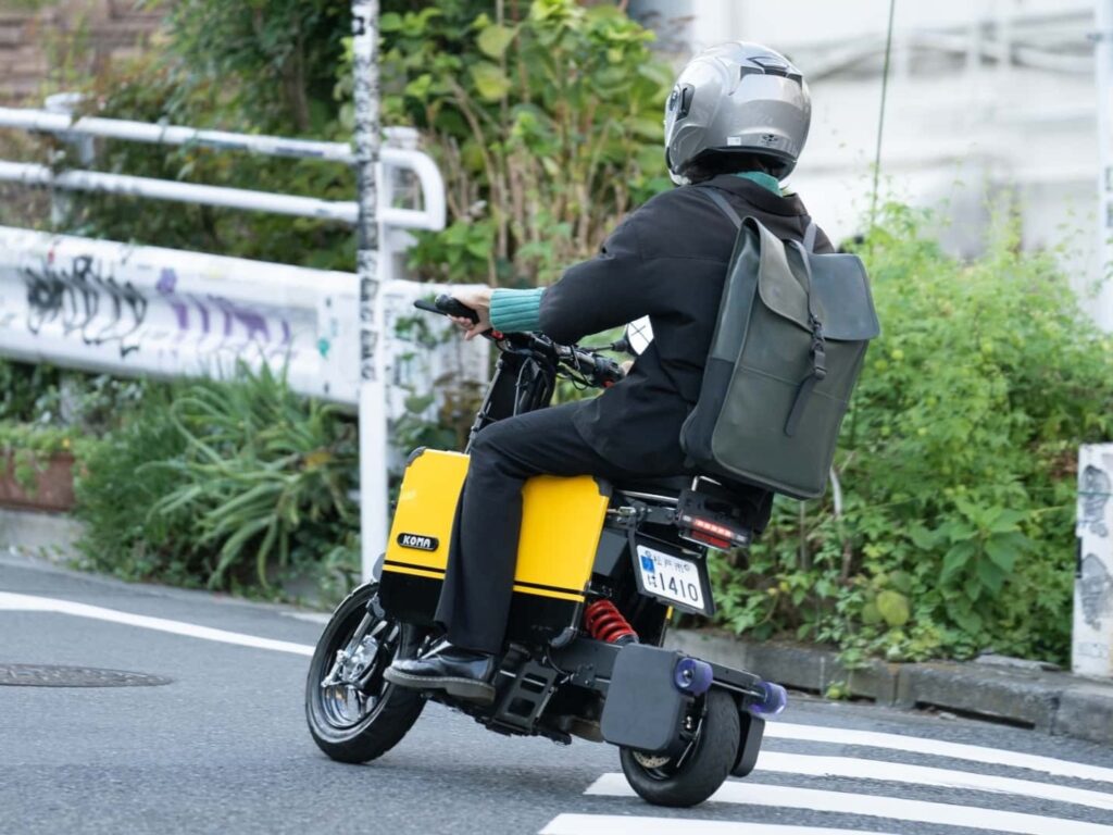 la nouvelle invention japonaise qui fait fureur dans le monde entier est une copie flagrante de mazda une moto qui tient dans une valise 3