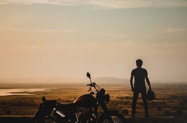 la science confirme que conduire une moto a un effet bénéfique inattendu sur votre cerveau 1