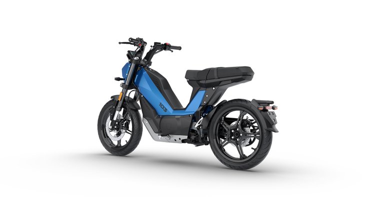 peugeot ressuscite la mythique 103 des années collège en france ce nouveau modèle électrique “pédale et pop” promet 40 km d’autonomie et un prix pensé pour les petits budgets urbains 7