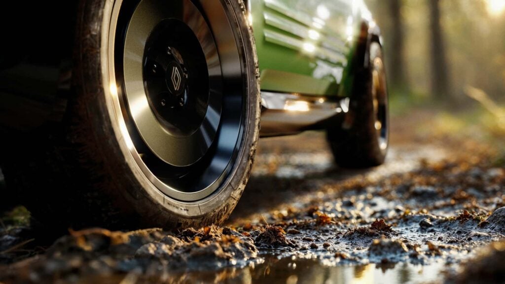 renault croit tenir son nouveau carton une 4l moderne, 4 roues motrices, mode terrain dédié et look rétro, la 4 savane 4x4 veut conquérir le nord de l’europe 15