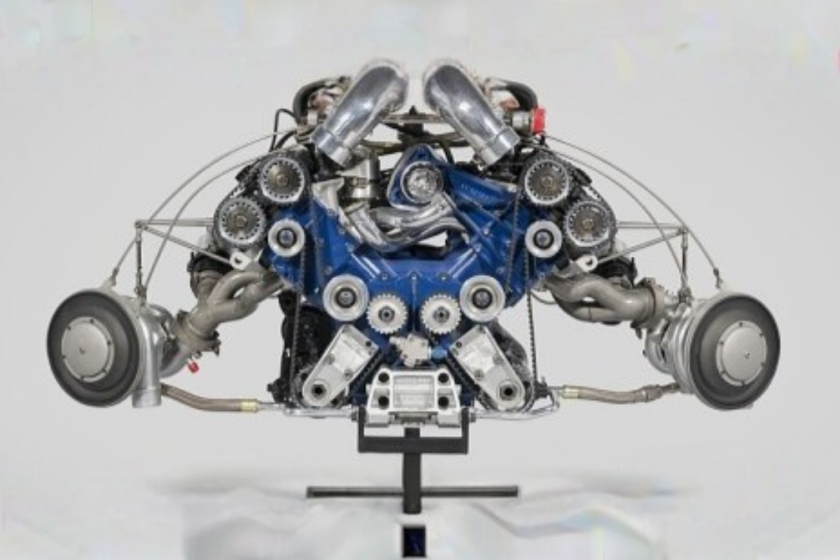 un moteur renault de 800 chevaux va être honoré dans le « temple » dédié aux plus grandes réussites d'ingénierie le musée des arts et métiers