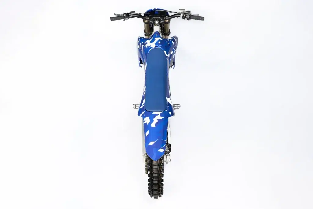 yamaha prépare une moto de cross électrique aussi puissante qu’une 450 thermique ce prototype ye 01 pourrait bouleverser le championnat du monde 4