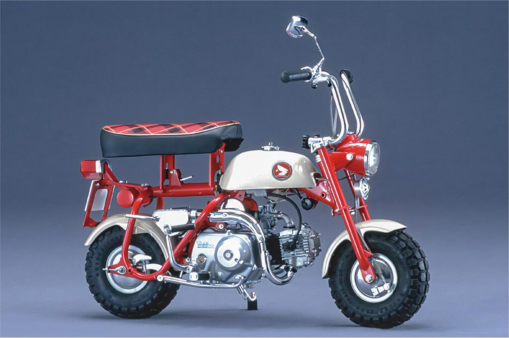 ces vélos japonais des années 70 avaient l’air de vraies superbikes japon voulait que chaque enfant se sente pilote avant même d’avoir un moteur 4