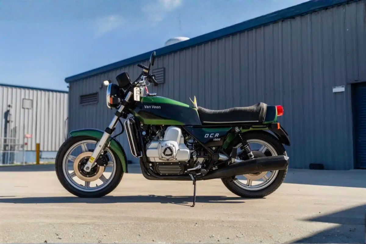 cette moto wankel de 1 000 cc n’a été produite qu’à 38 exemplaires une van veen ocr1000 en état d’origine part à las vegas et pourrait dépasser les 100 000 €
