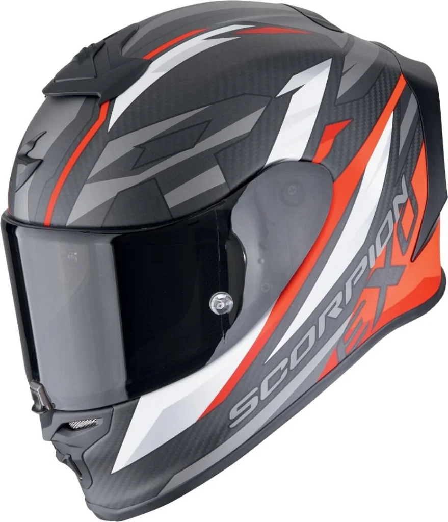 beaucoup de motards l’ignorent ces casques qui se gonflent comme des baskets des années 90 peuvent enfin régler vos problèmes de taille 1