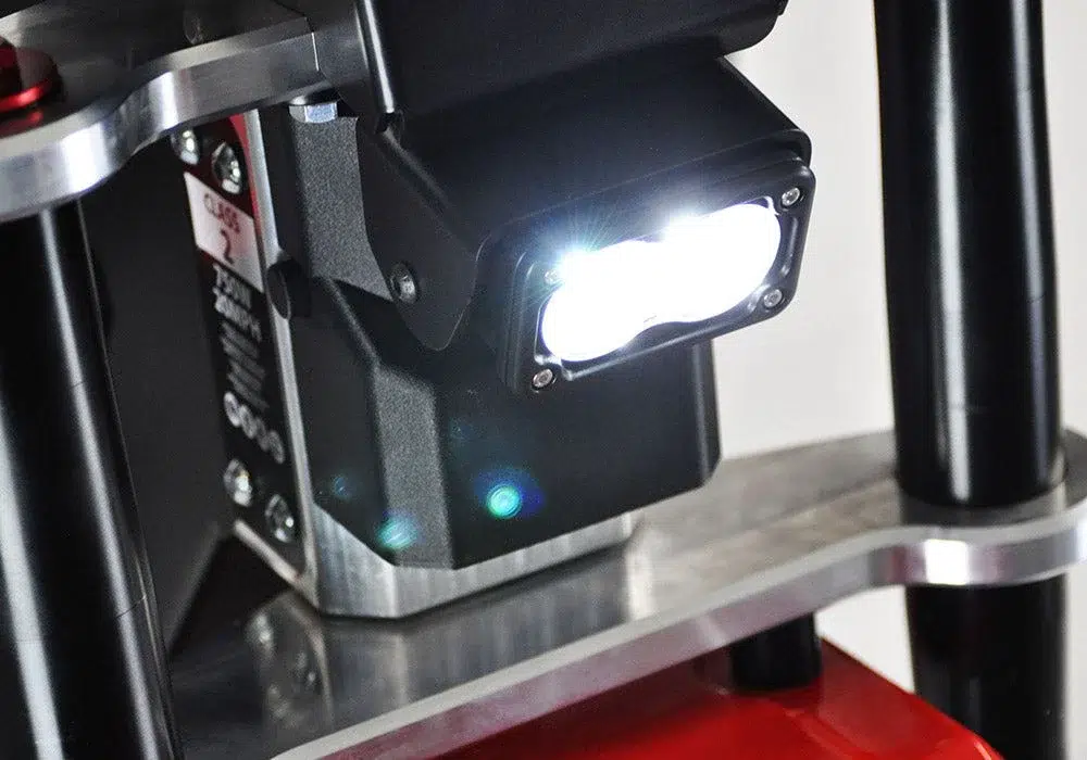 ces trikes électriques “inoffensifs” rappellent les engins bannis des années 80 mini rcr veut remettre à la mode les trois roues casse cou 5