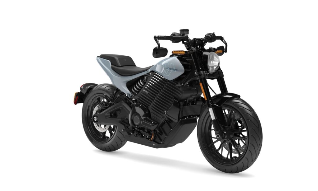 c’est peut être le meilleur plan de 2026 5 nakeds que personne n’attend (de l’apache rtr 310 à la livewire s2 alpinista) 12