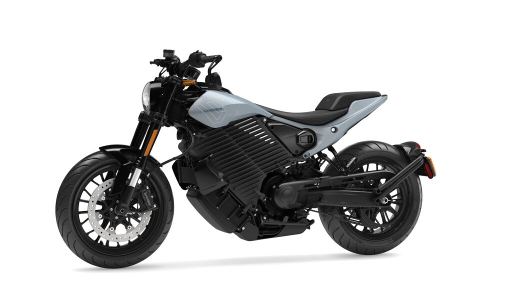 c’est peut être le meilleur plan de 2026 5 nakeds que personne n’attend (de l’apache rtr 310 à la livewire s2 alpinista) 15