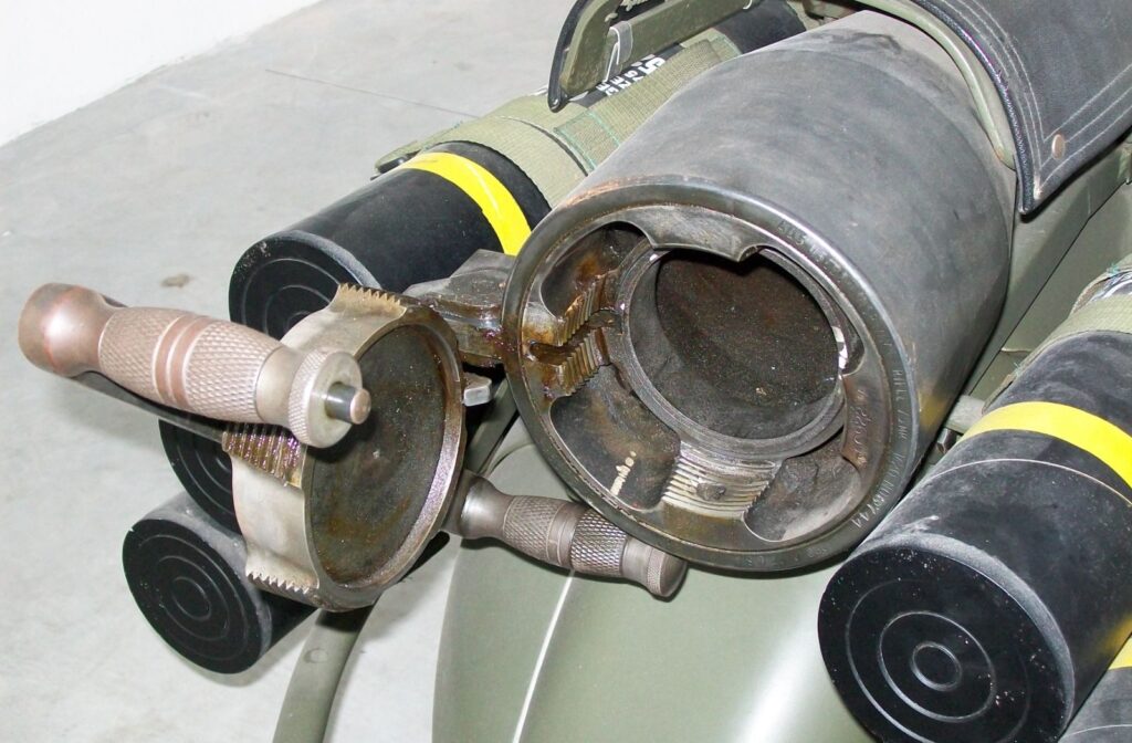 cette vespa avec un bazooka a littéralement sauvé piaggio de la faillite et elle a changé la vie des soldats français 5