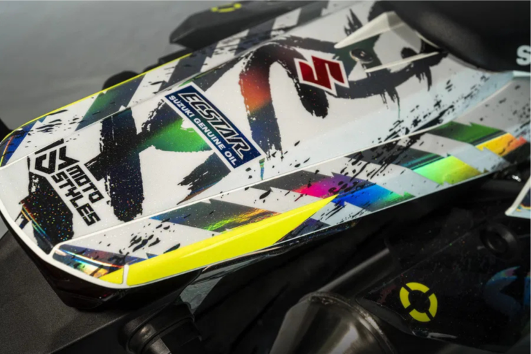 suzuki vient de fabriquer trois motos que vous ne pouvez acheter que si vous vivez dans ce tout petit pays d’europe