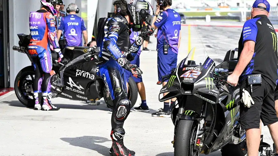 yamaha affole le paddock sa nouvelle motogp v4 jugée trop dangereuse pour rouler, et ce sont les pilotes qui encaissent le risque 1