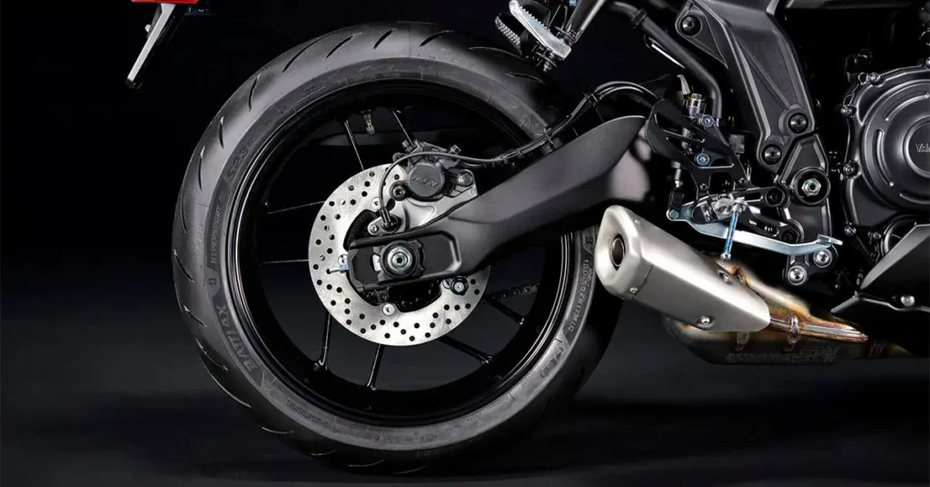 yamaha vient de breveter une chose incroyable que personne n’avait osé toucher depuis l’invention de la moto et les motards pourraient en profiter bien plus vite qu’ils ne l’imaginent 4