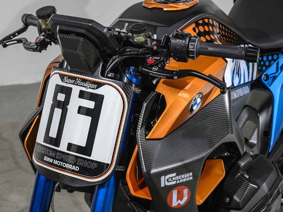 bmw ressuscite l’esprit daytona la nouvelle r1300 r superhooligan rend un hommage dément à la mythique r90 s de steve mclaughlin 5