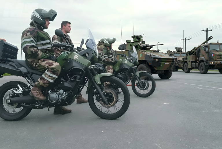 trails thermiques moto militaire