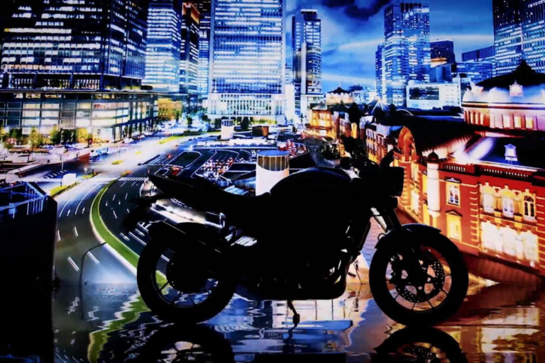 honda rallume la légende des 400 cm³ japonaises une nouvelle naked quatre cylindres annoncée pour 2026, héritière directe des icônes des années 90