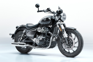 la royal enfield super meteor 650 à 7 899 € fait honte aux cruisers à 12 000 € et les chiffres prouvent que ce n'est pas du marketing
