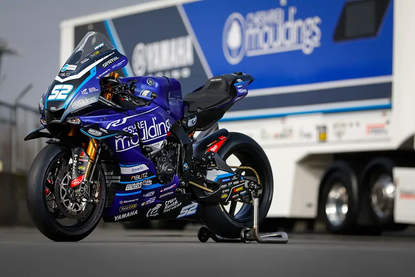 tas racing secoue le bsb 2026 danny kent débarque, rory skinner rempile et l’équipe revient à yamaha avec un duo qui vise déjà les victoires 3