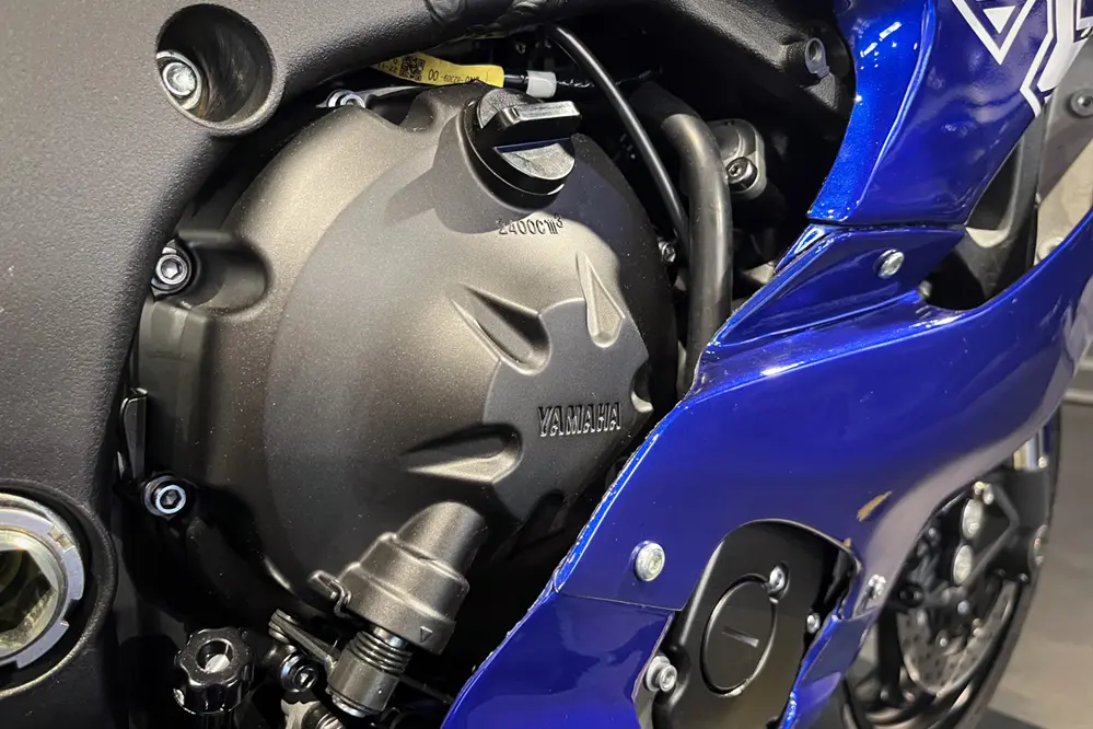 cette yamaha r6 crossplane est unique au monde ten kate refait le moteur en interne, promet 126 ch et s’inspire directement de l’architecture r1 2
