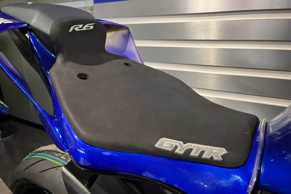 cette yamaha r6 crossplane est unique au monde ten kate refait le moteur en interne, promet 126 ch et s’inspire directement de l’architecture r1 6