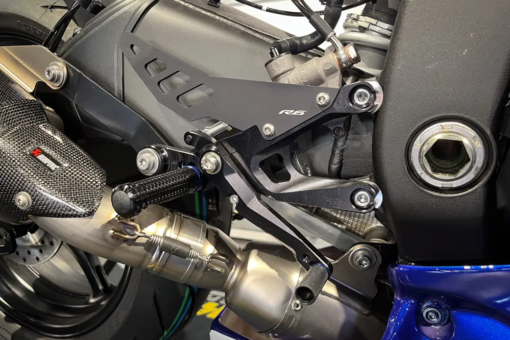 cette yamaha r6 crossplane est unique au monde ten kate refait le moteur en interne, promet 126 ch et s’inspire directement de l’architecture r1 8