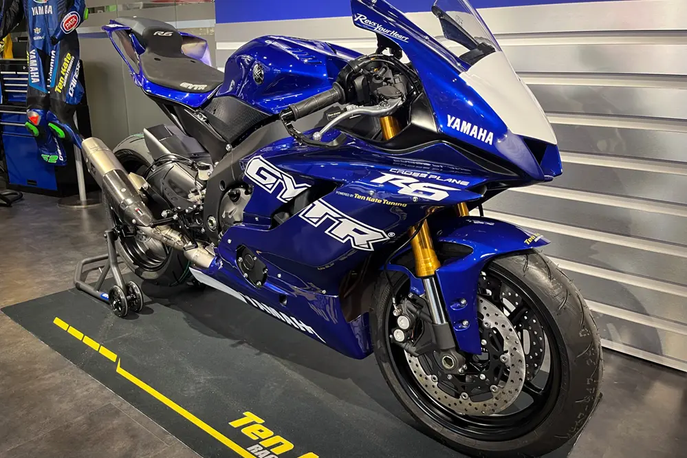 cette yamaha r6 crossplane est unique au monde ten kate refait le moteur en interne, promet 126 ch et s’inspire directement de l’architecture r1 9