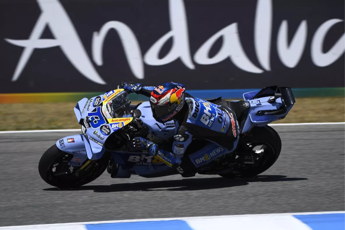 Álex Márquez a fait tomber Marc Márquez à Jerez : pendant que l’un gagnait enfin avec autorité, l’autre replongeait brutalement dans ses vieux démons