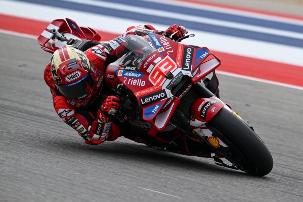 ducati vient de copier l'aileron d'aprilia, quatre mois après avoir essayé de le faire interdire 1