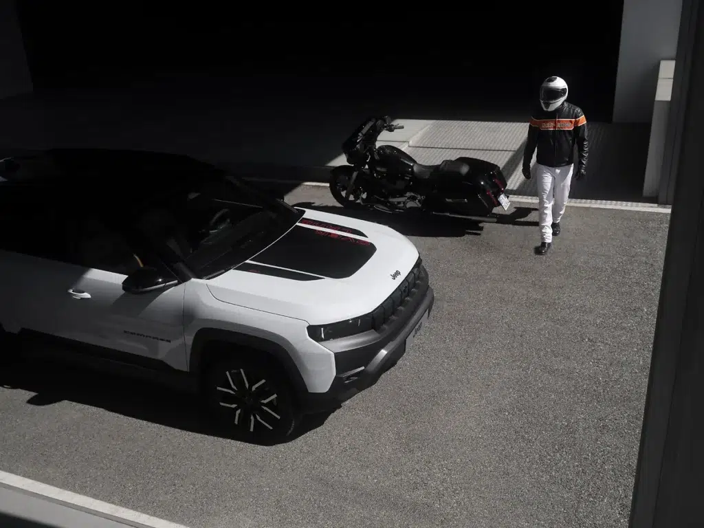 harley davidson signeun nouveau partenariat européen avec jeep, et ce retour d’une alliance déjà culte pourrait devenir l’un des fils rouges de la saison 2026 2